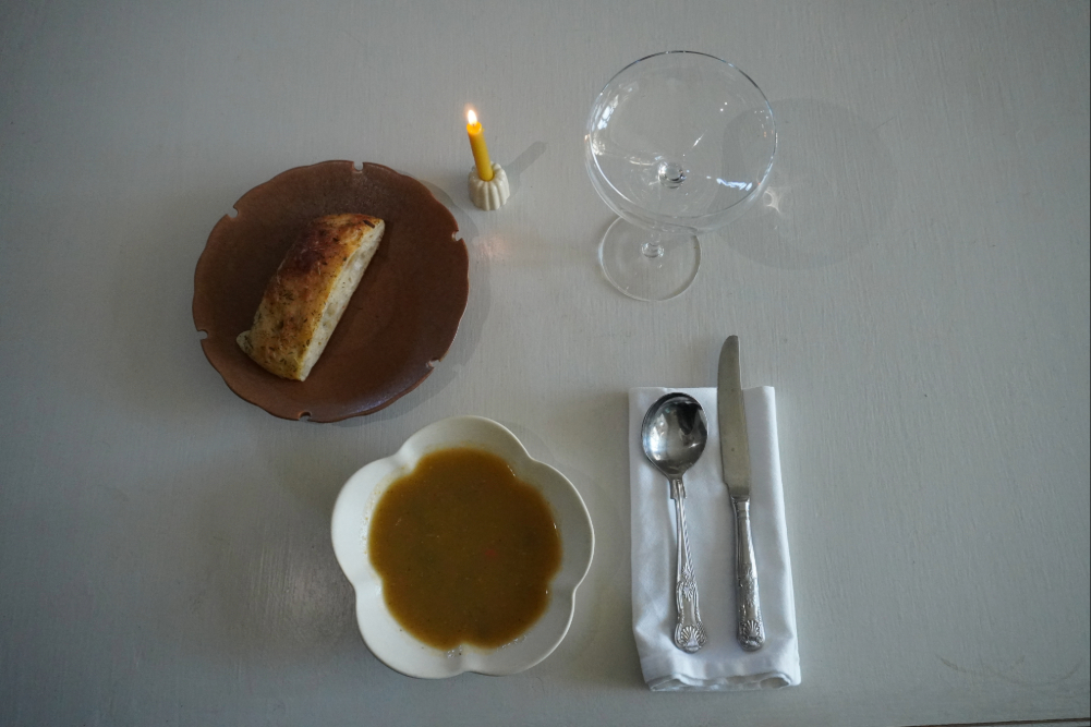 Fresh vegetable soup and focaccia lunch 